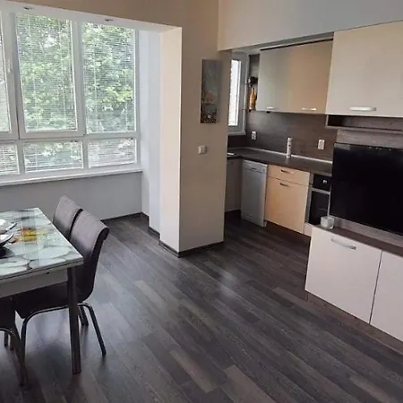Апартамент Perfect Cozy Варна